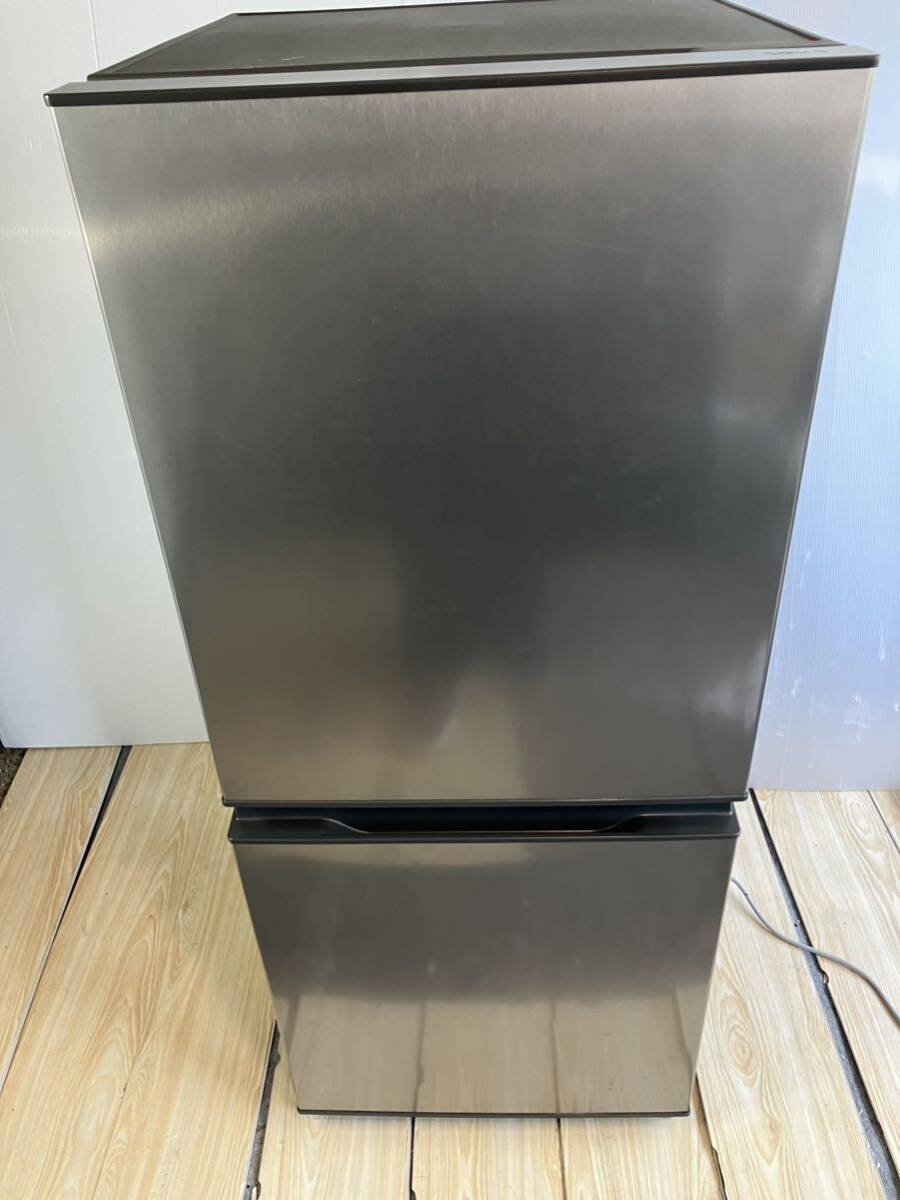 AQUA アクア 2ドア冷蔵庫 中古 2023年製 AQR-14N-S 家電 キッチン 冷蔵冷凍庫 右開き 135L の画像1
