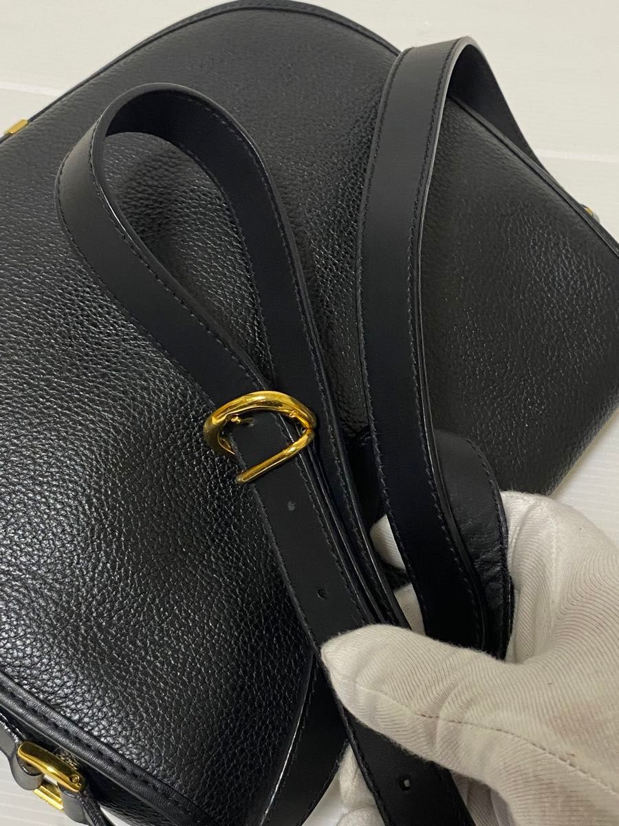 GUCCI オールドグッチ ショルダーバッグ クロスグレインレザー GUCCI オールドグッチ ショルダーバッグ クロスグレインレザー