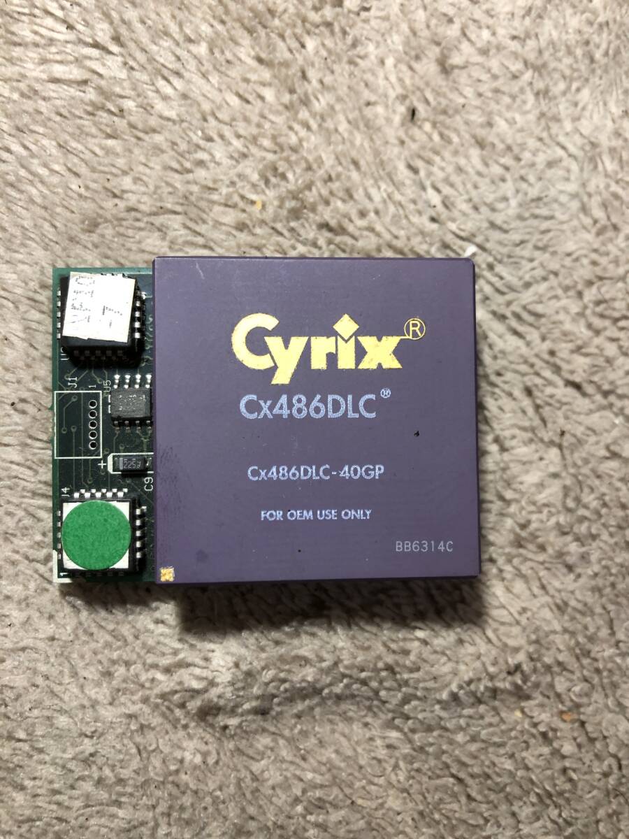 Cyrix Cx486DLC-40GP と Upgrade Technology 10X2C40アクセラレータのセット 動作未確認 ジャンク品の画像1