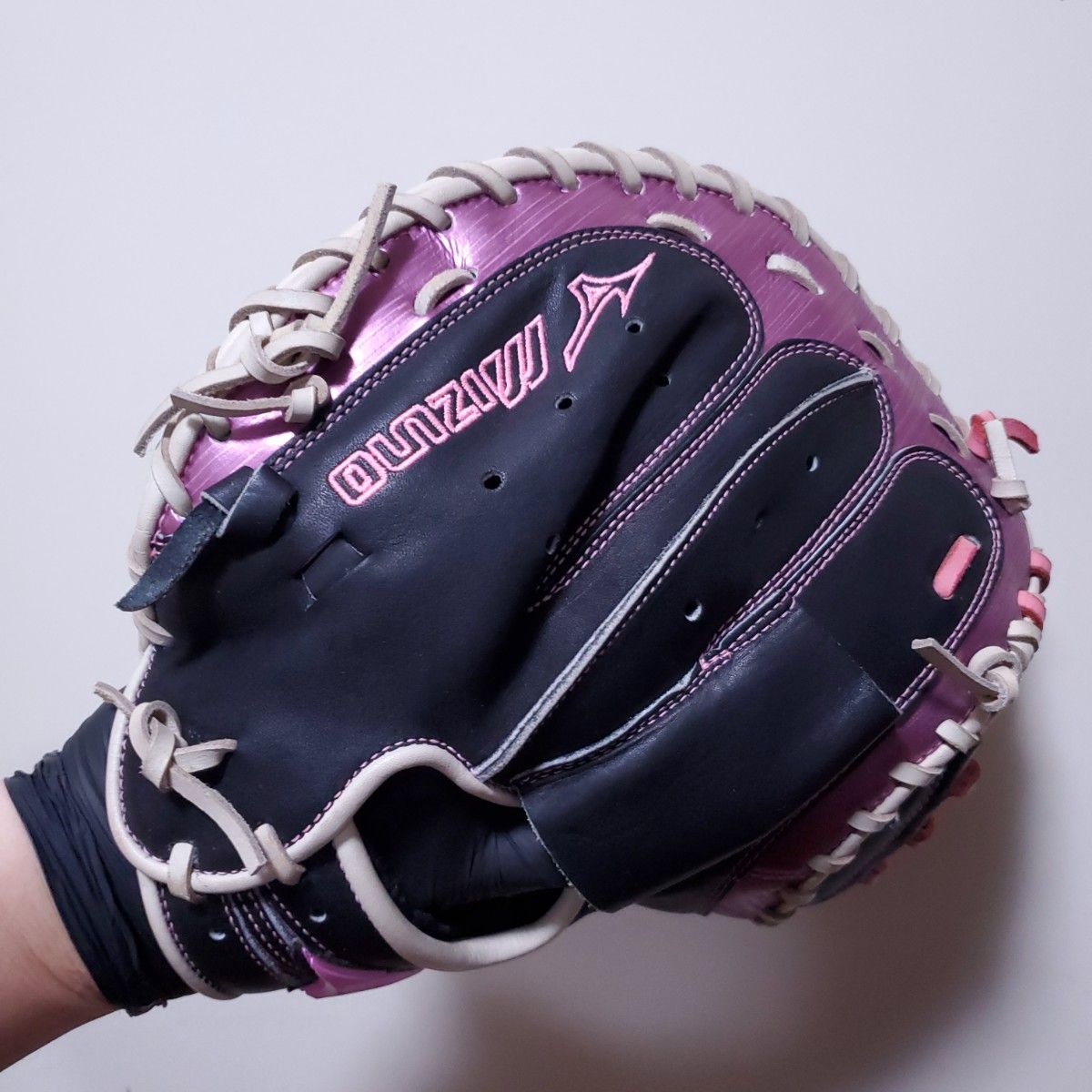 ミズノ 一般軟式 キャッチャーミット MIZUNO ブレイブスピリット メタリックカラー 大人用サイズ 野球 グラブ グローブ