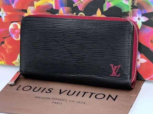 【確実正規品】Louis Vuittonルイヴィトン エピ ジッピーウォレット長財布 ブラック×ローズ系の画像1
