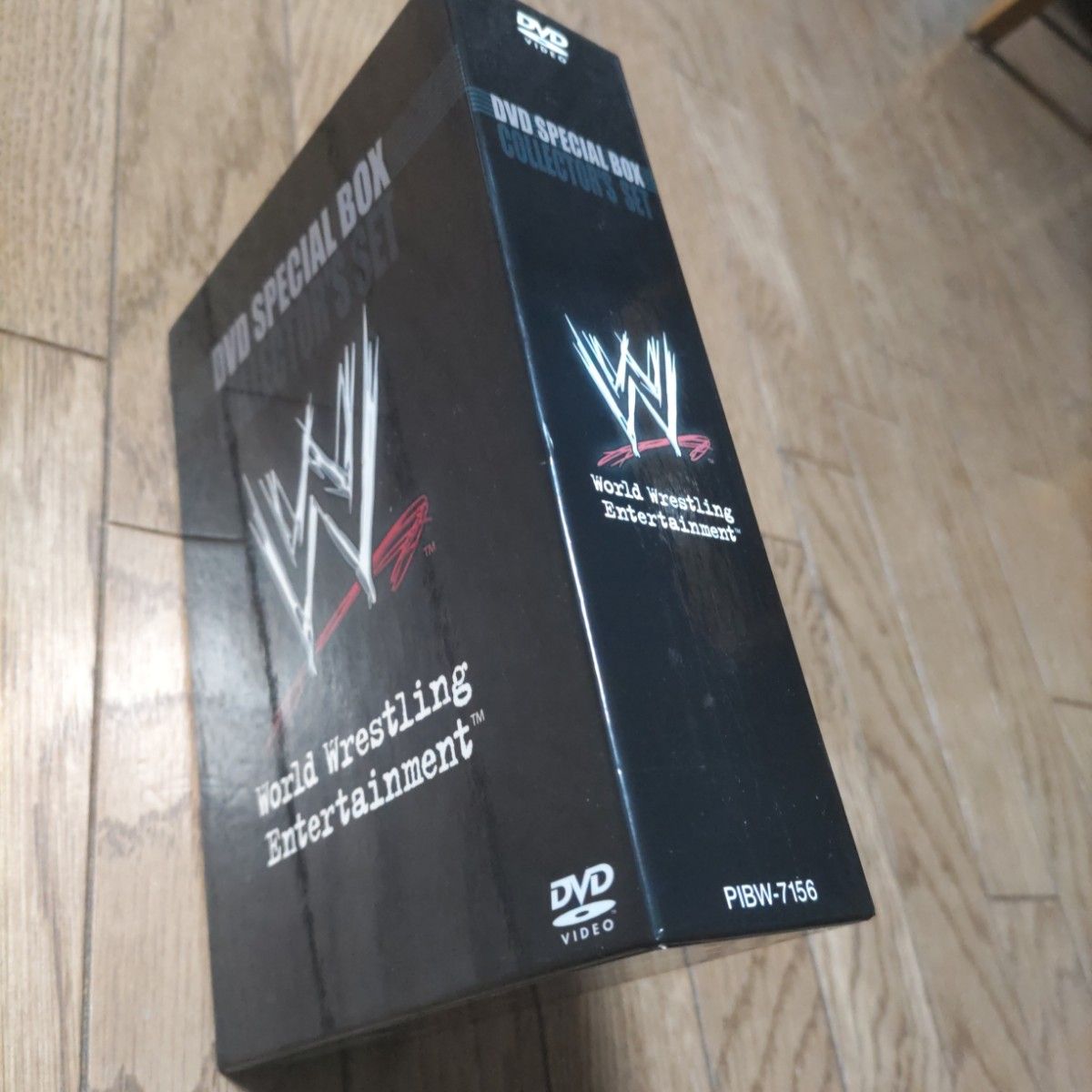 WWE DVD-BOX、4枚組
