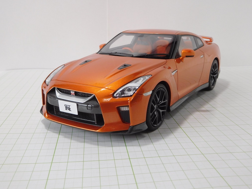 ◎京商 1/18 日産 GT-R (R35) プレミアムエディション  オレンジメタリックの画像1