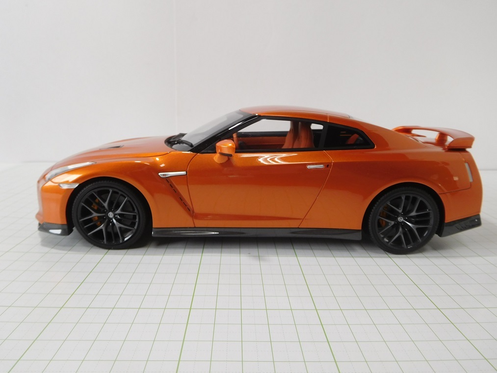 ◎京商 1/18 日産 GT-R (R35) プレミアムエディション  オレンジメタリックの画像2
