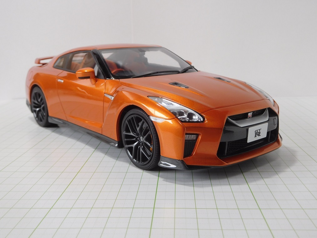 ◎京商 1/18 日産 GT-R (R35) プレミアムエディション  オレンジメタリックの画像4