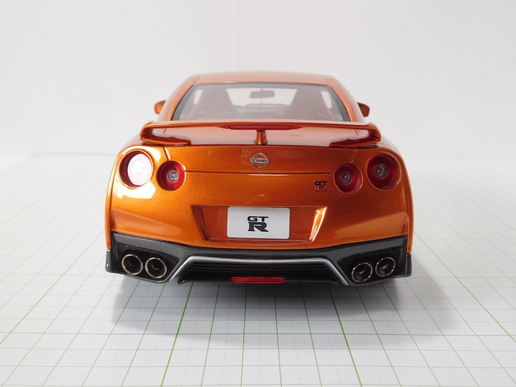 ◎京商 1/18 日産 GT-R (R35) プレミアムエディション  オレンジメタリックの画像6