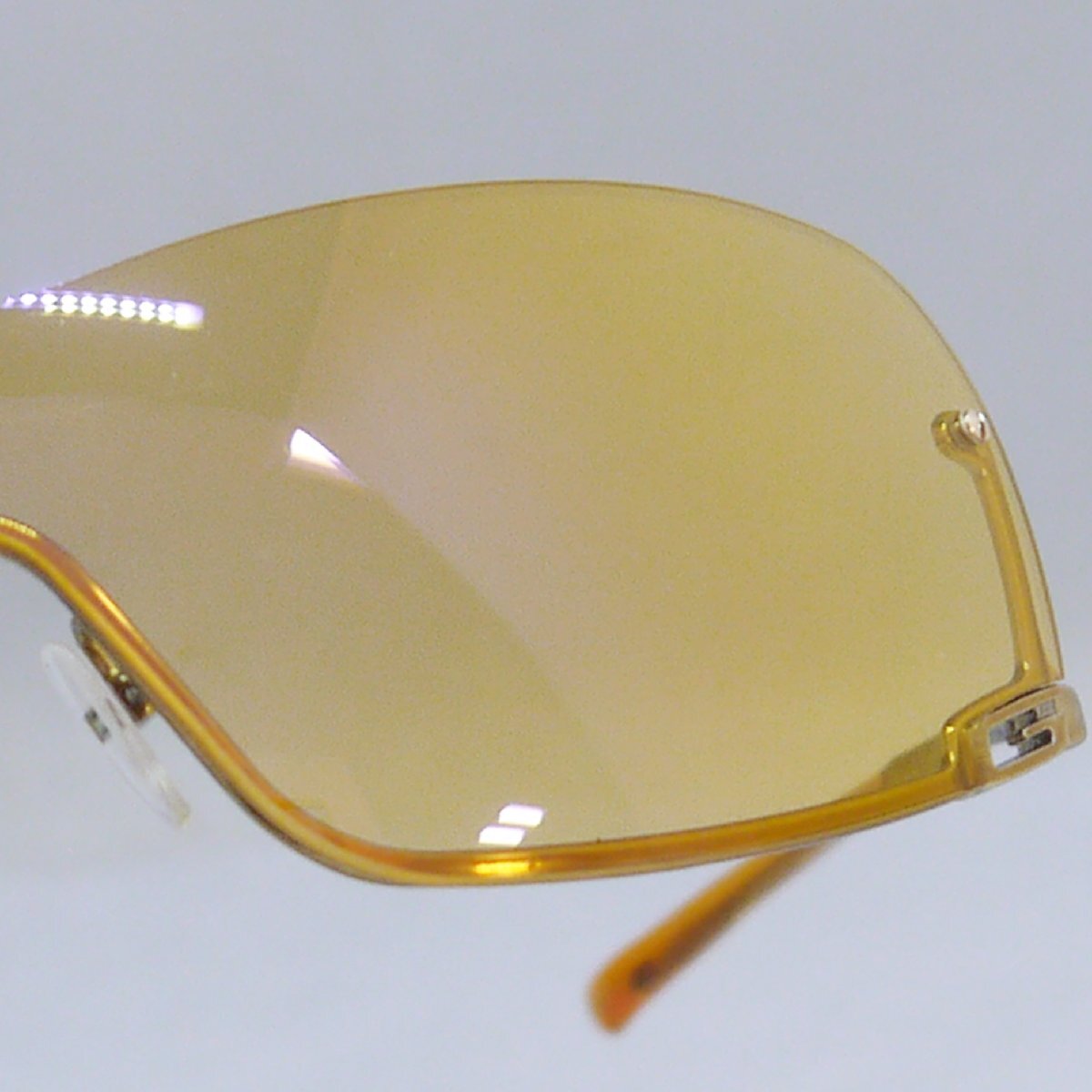Yahoo!オークション - USED品・保管品 GUCCI グッチ GG1690/S Yahoo!オークション - USED品・保管品 GUCCI グッチ GG1690/S