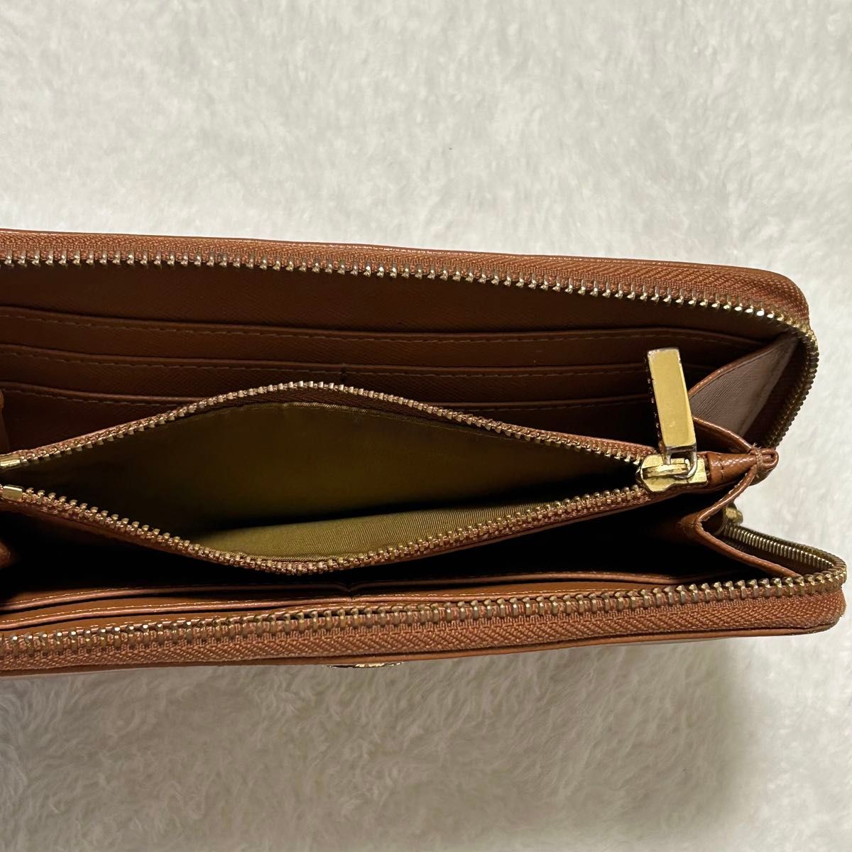 TORY BURCH トリーバーチ レザー ゴールド ロゴ 長財布 財布 TORY BURCH トリーバーチ レザー ゴールド ロゴ 長財布 財布