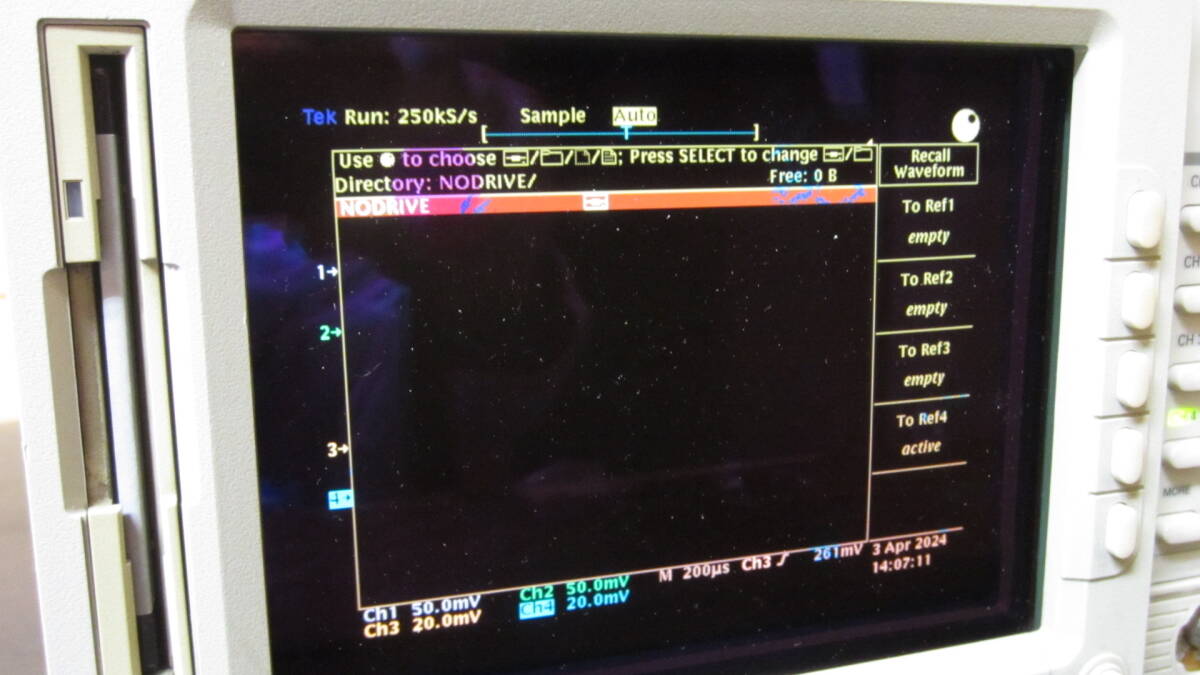 Tektronix デジタルオシロスコープ 500MHz 4CH TDS744A （ジャンク）の画像8