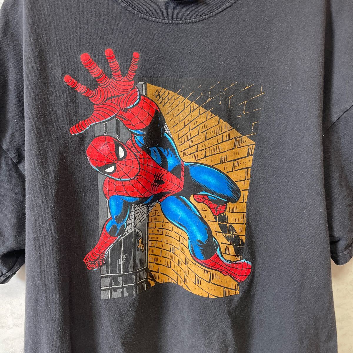 半袖 Tシャツ ブラック マーベル スパイダーマン サイズXL ビンテージ 2000年コピーライト メンズ 古着の画像4