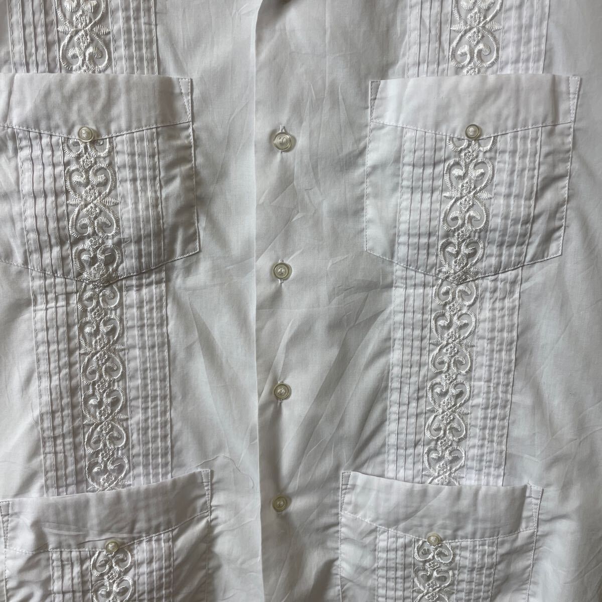キューバシャツ 半袖 シャツ 白ホワイト　サイズM 4ポケットシャツ　民族衣装　メンズ　古着　3033_画像3