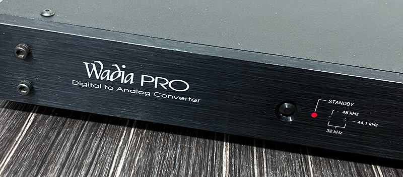 Yahoo!オークション - Wadia PRO DAC DAコンバーター ワディア Yahoo!オークション - Wadia PRO DAC DAコンバーター ワディア