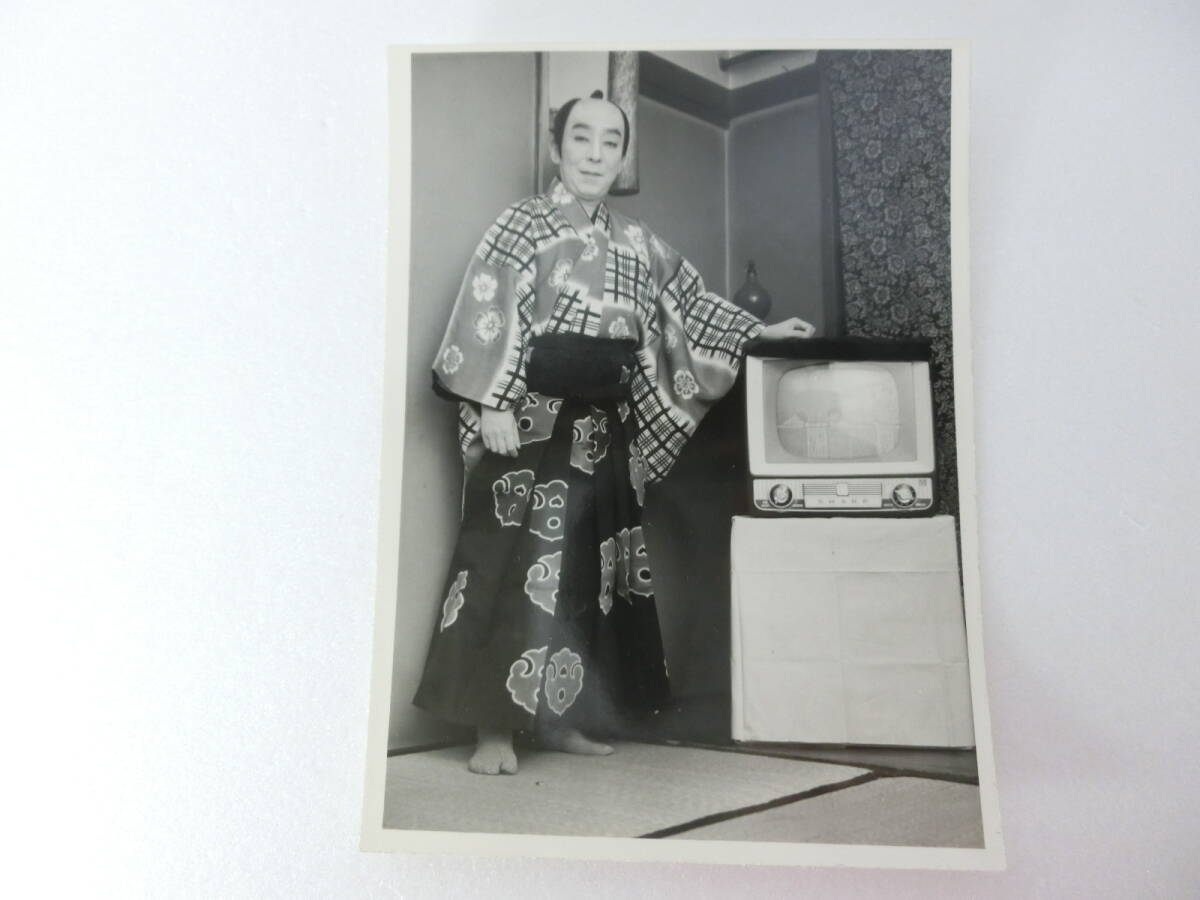 歌舞伎　役者 楽屋 戦後 古い　中判 生写真 白黒 写真　昭和 レトロ コレクション ２_画像1
