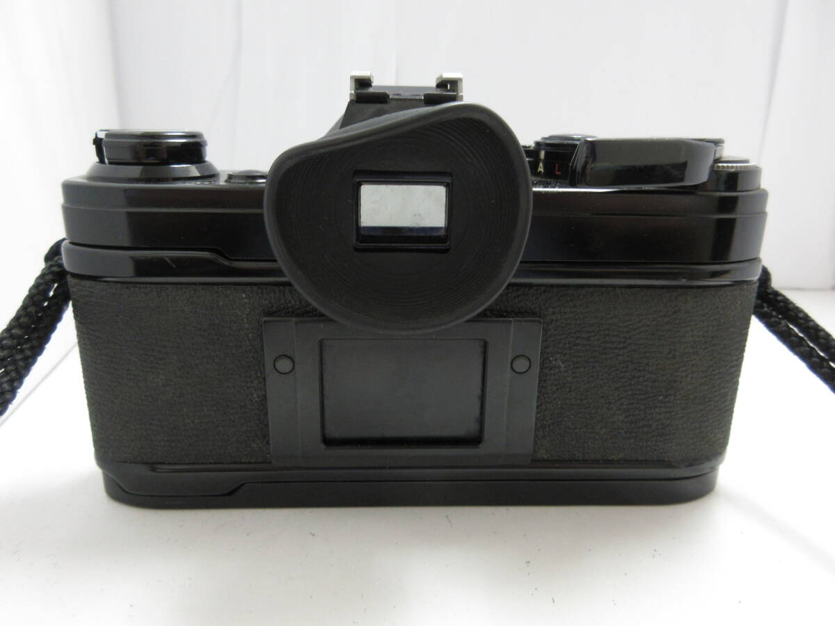 ☆カメラ Canon キャノン AE-1 ブラックボディ LENS FD 50ｍｍ 1：1.8 S.C. ＋ TEFNON H/D-MC ZOOM 1：4 ｆ＝80-200ｍｍ MACRO 現状品☆の画像4