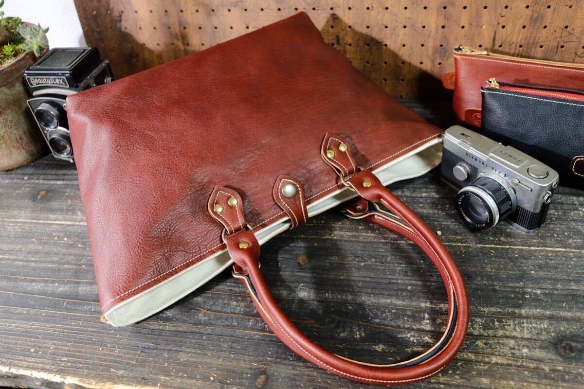 * carefuly selected * Italy production . gram Brown shrink book@nme leather tote bag L size high capacity A4 author handmade * made in Japan canvas bag hand made 