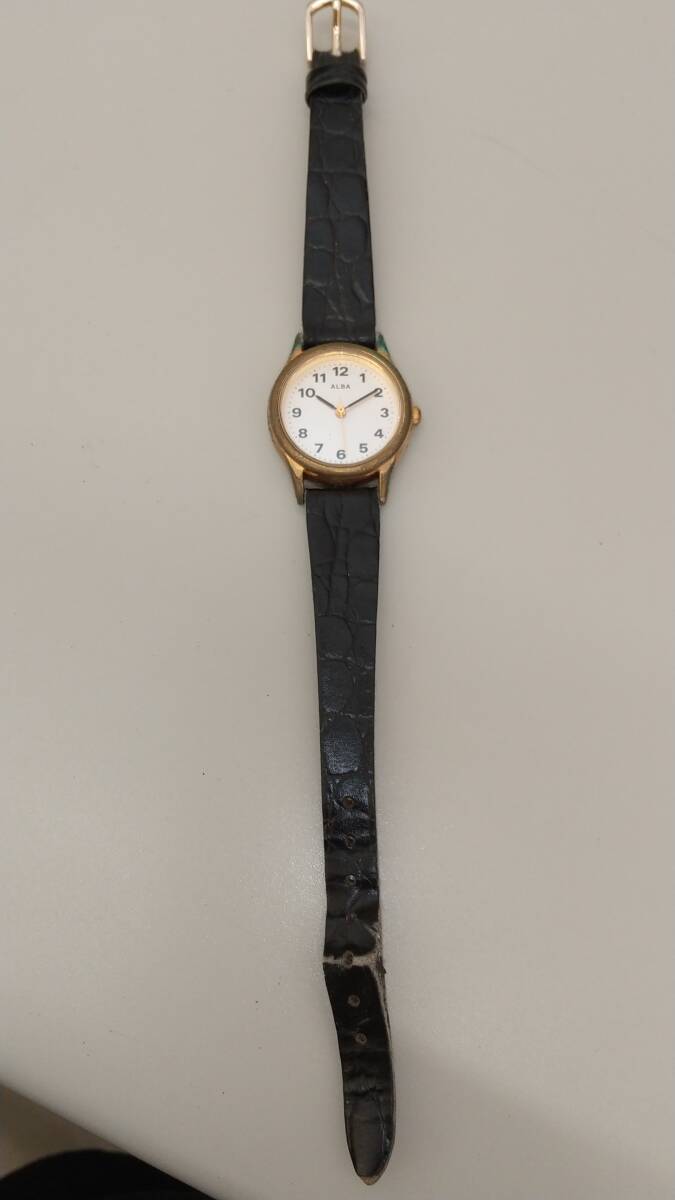 腕時計　ALBA　V501-1B90_画像3