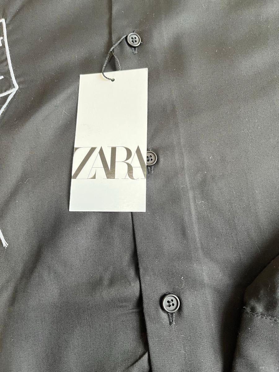 ZARA コントラスト エンブロイダリー シャツ黒 XLサイズ　未使用 長袖シャツ