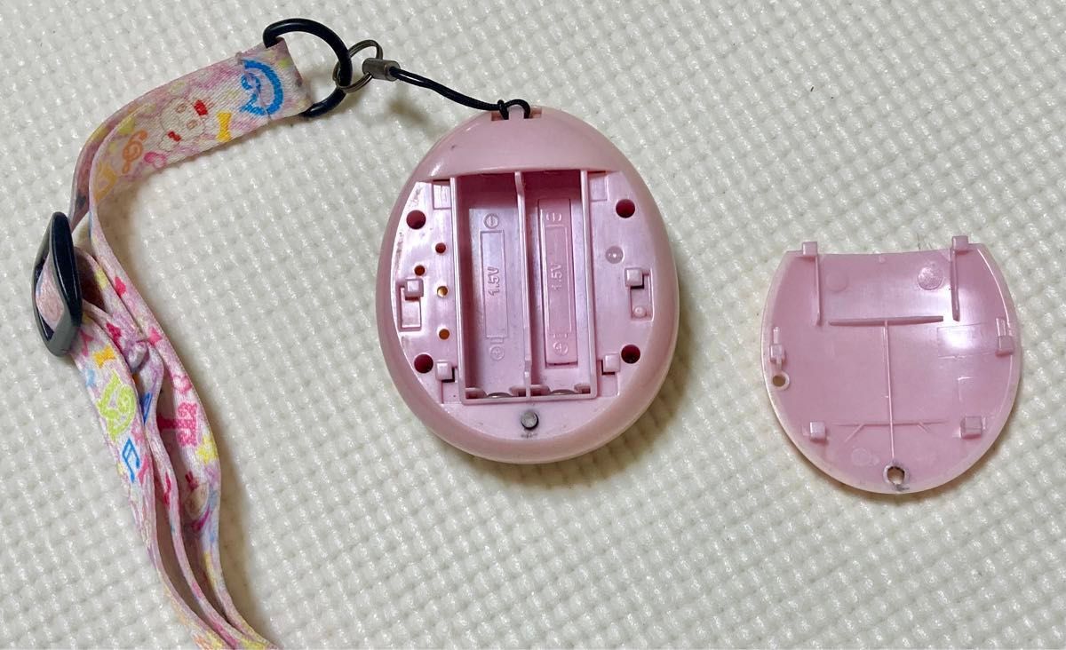 たまごっちピース パープル ピンク たまデコピアス メロディー たまごっちピース パープル ピンク たまデコピアス メロディー