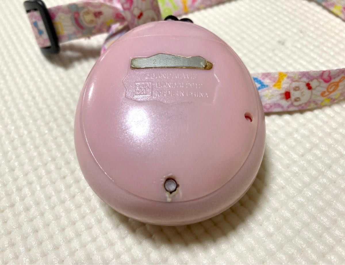 たまごっちピース パープル ピンク たまデコピアス メロディー たまごっちピース パープル ピンク たまデコピアス メロディー