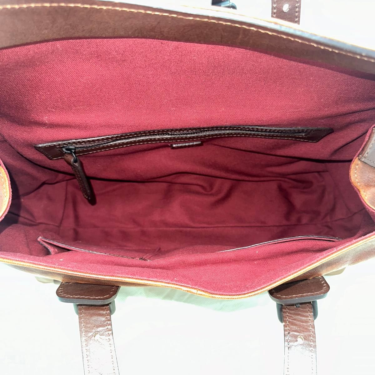 美品　土屋鞄 ハーネスクローク　ボストンバッグ 旅行鞄ショルダーバッグ レザー オールレザー 本革 大容量 ハンドバッグ 2WAY