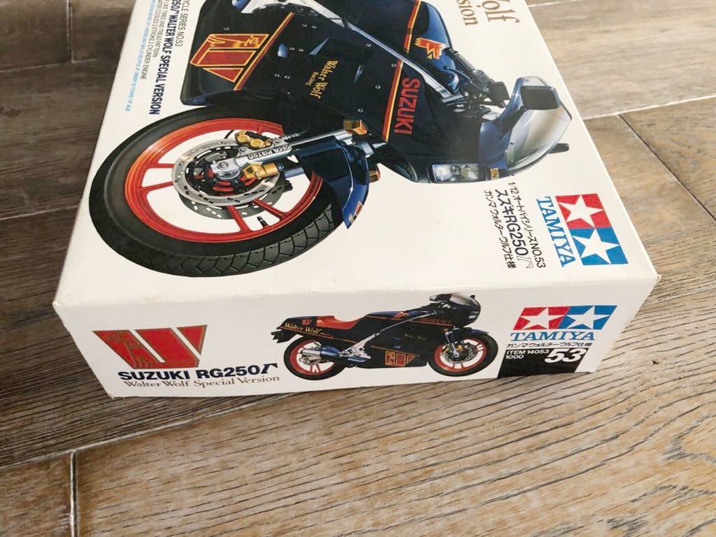 * postage included * [ Showa Retro out of print ] Tamiya 1/12 motorcycle series Suzuki RG250 Gamma Walter Wolf specification rare old car not yet constructed 