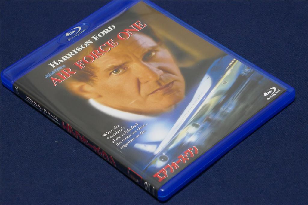 ♪ 【送料無料】中古 ／ エアフォース・ワン Blu-ray ／ハリソン・フォード／アクション映画の傑作 ♪の画像2