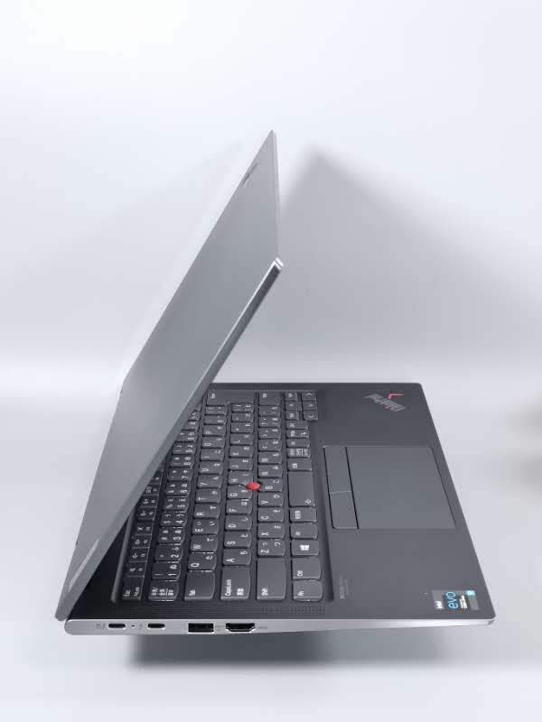 高速ハイエンド i7第11世代【爆速SSD(NVMe)1TB + メモリ16GB】Lenovo ThinkPad X1 Yoga Gen6 2-in-1 Windows11 4K ノートPC 動作確認済☆の画像5