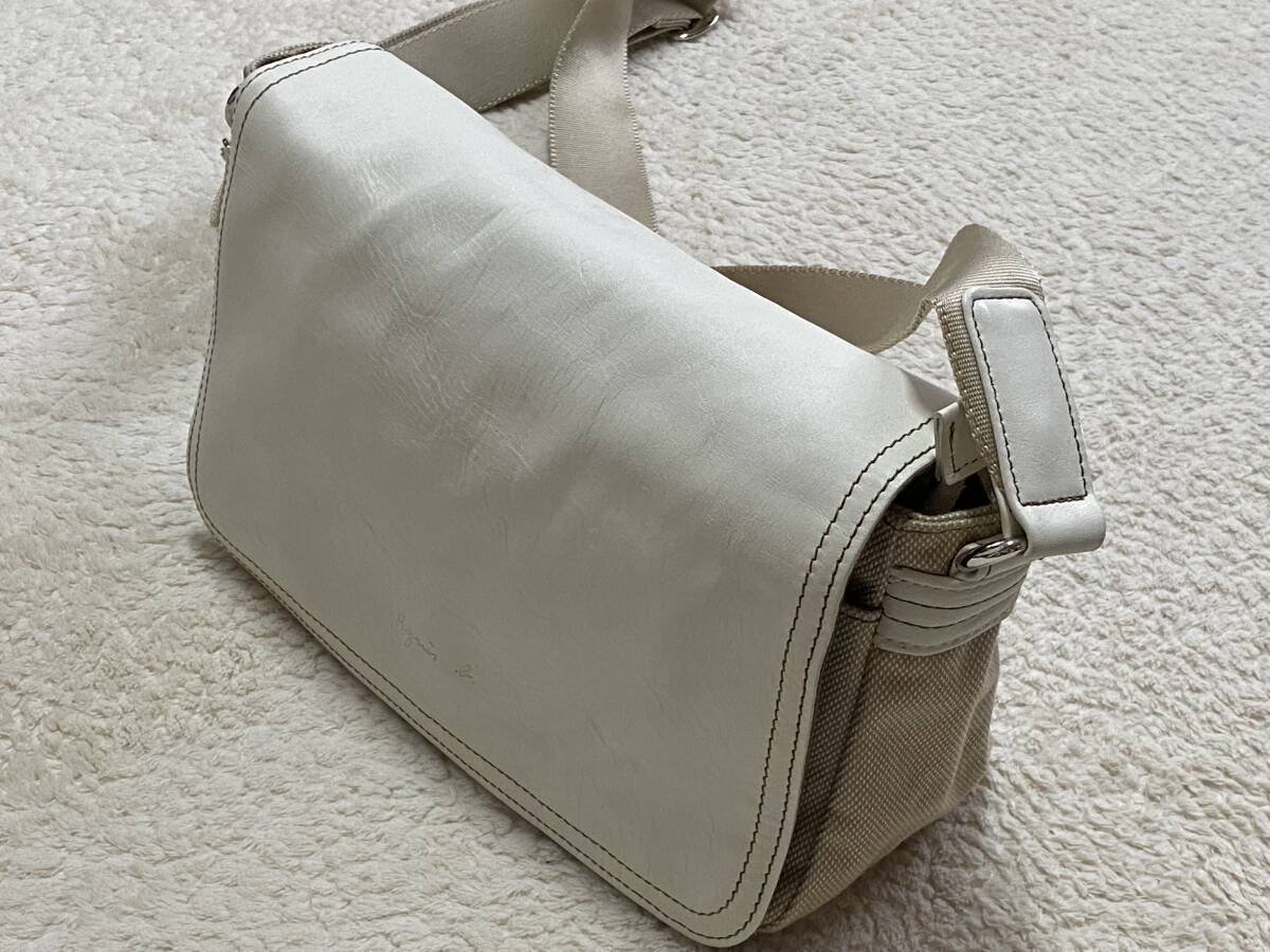 * beautiful goods [agnes b/ Agnes .-] woman shoulder bag ( made in Japan )*