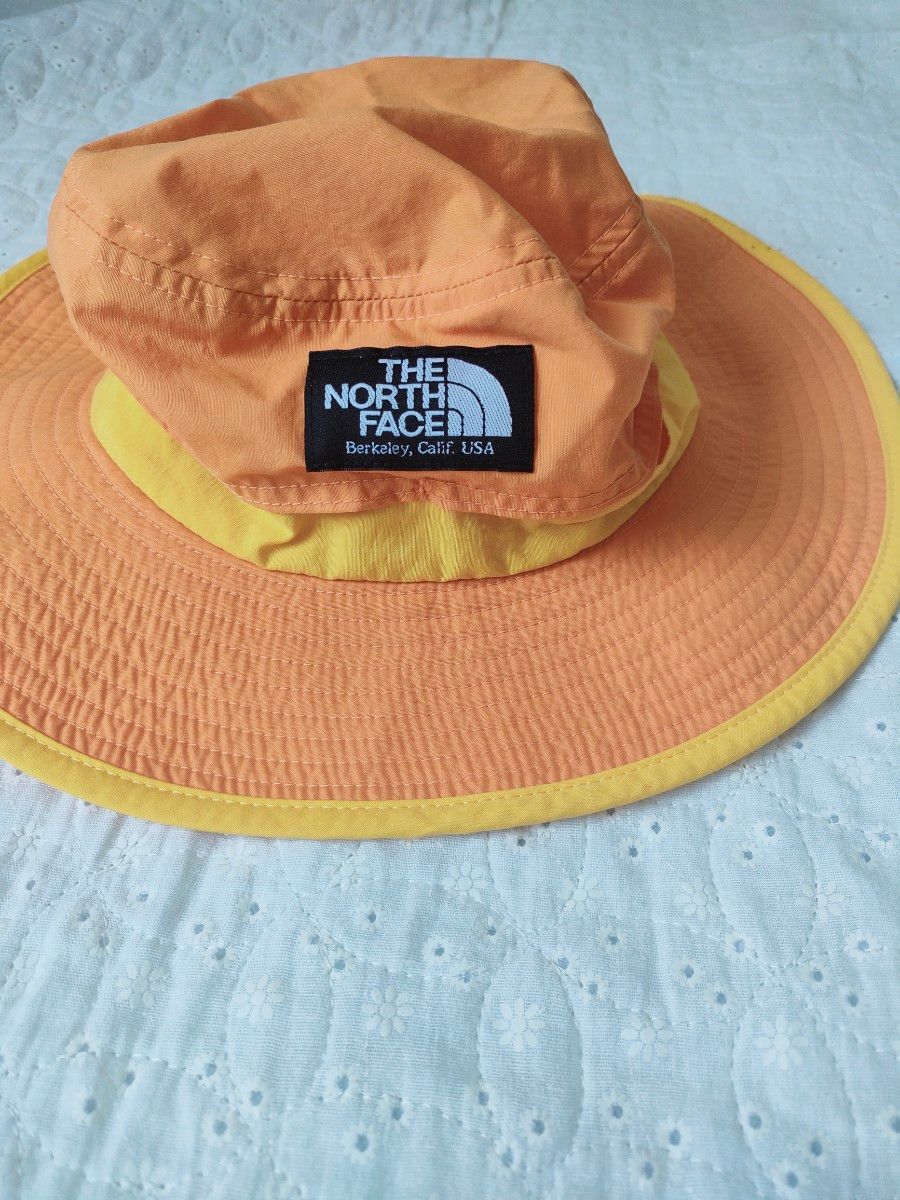 【ノースフェイス】 NORTH FACE 帽子 ホライズンハット アウトドア ハット　オレンジ　メンズＭ