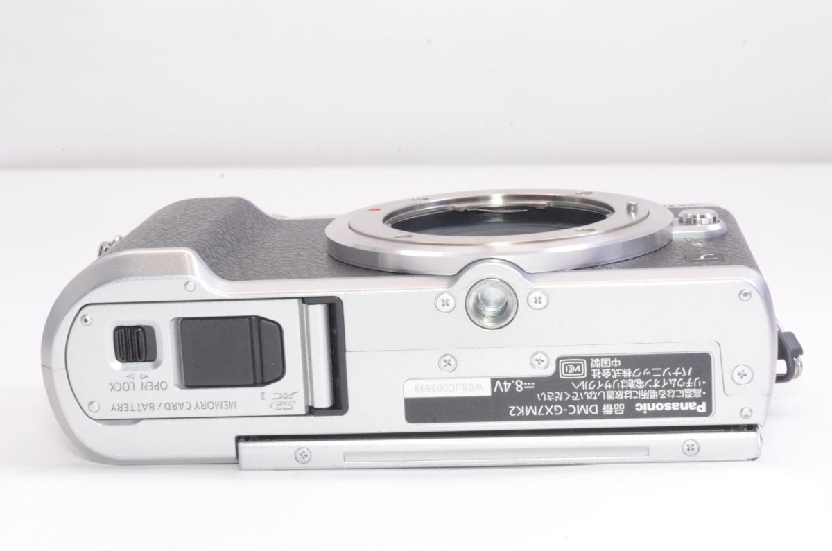 パナソニック ミラーレス一眼カメラ ルミックス GX7MK2 ボディ シルバー DMC-GX7MK2-S #2404163Aの画像6