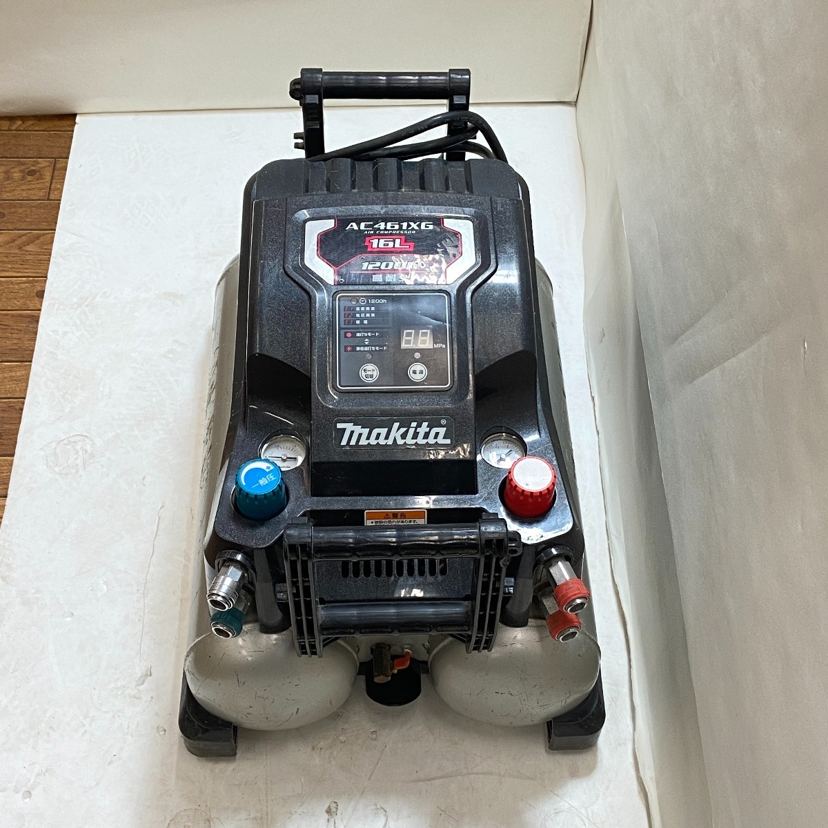 ΦΦ MAKITA マキタ コンプレッサー AC461XG ブラック 傷や汚れあり