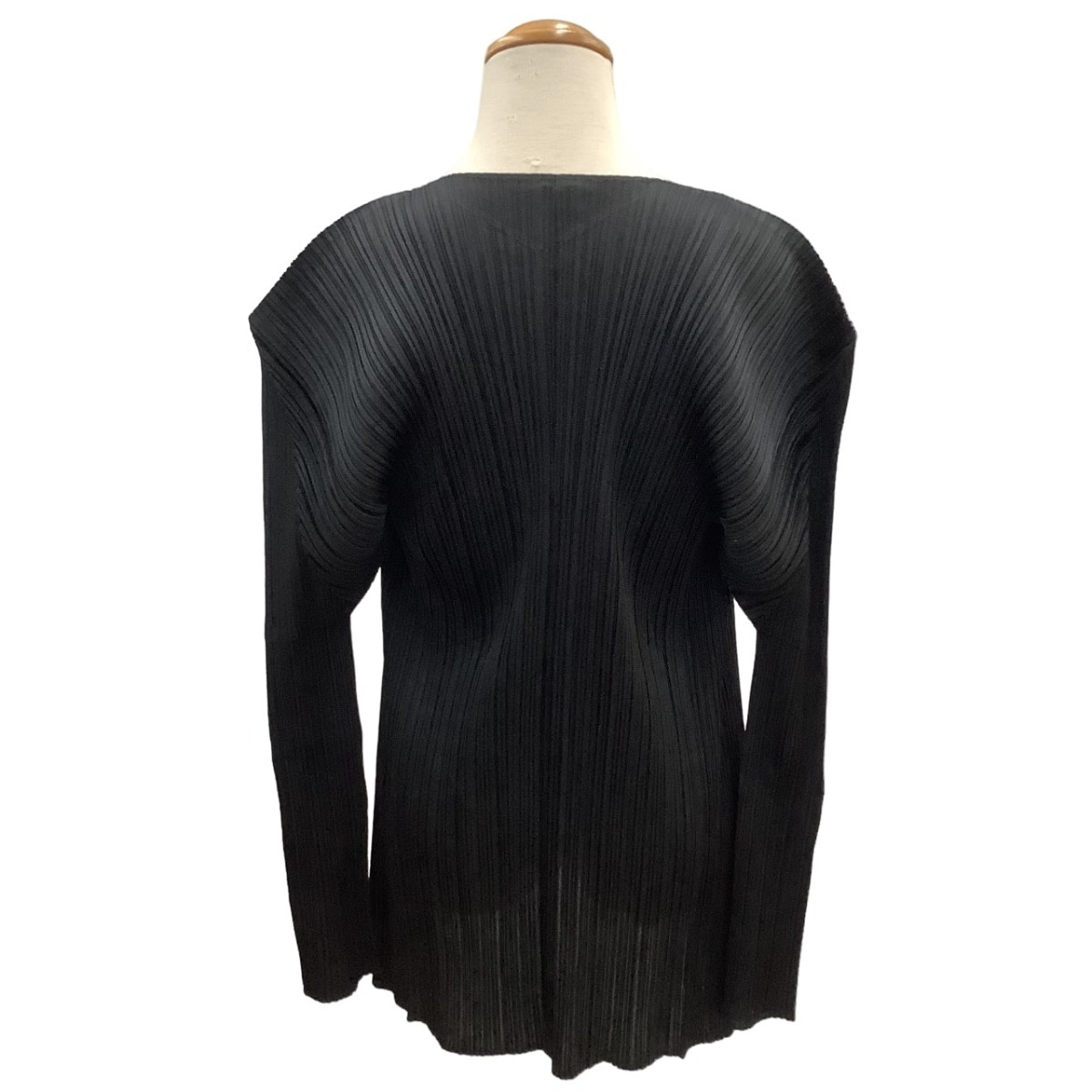 ♪♪ ISSEY MIYAKE イッセイミヤケ PLEATS PLEASE カーディガン SIZE 3 PP05-JO001 ブラック やや傷や汚れあり_画像3