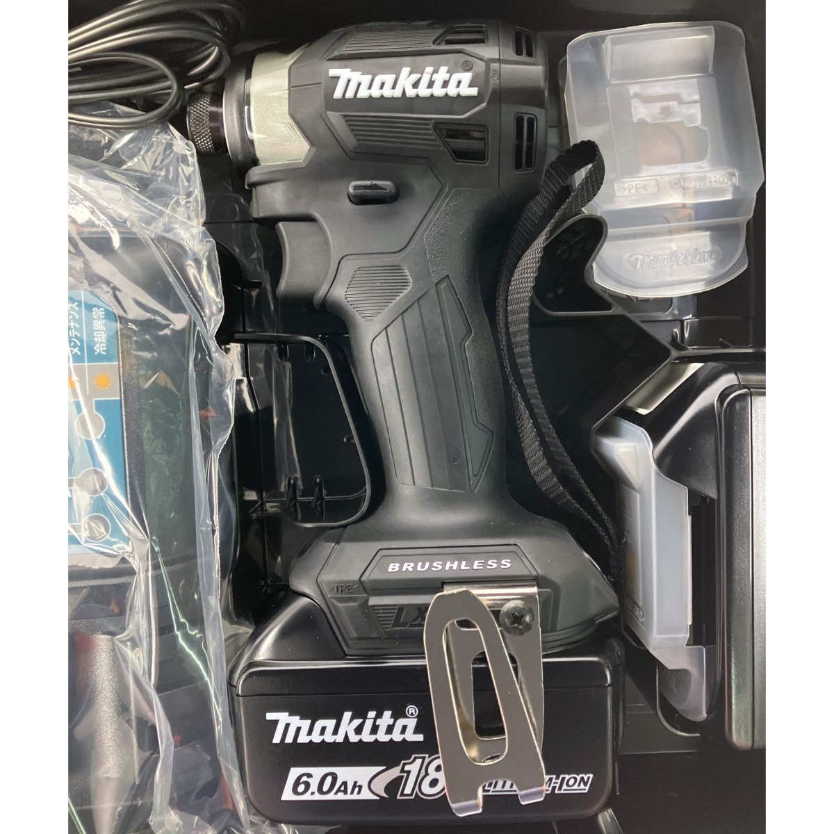 ▽▽ MAKITA マキタ 充電式インパクトドライバ 18V 6.0Ah TD173DRGXB ブラック 開封未使用品 未使用に近い_画像2