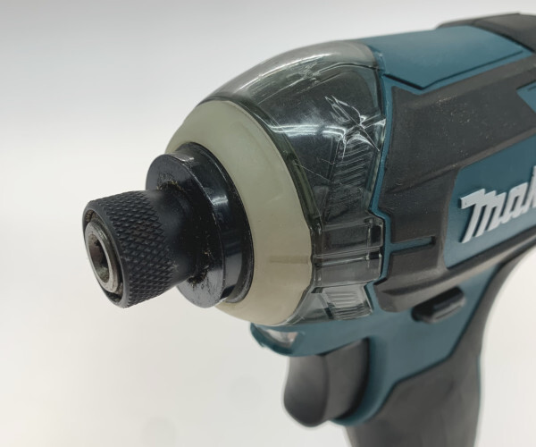 ●● MAKITA マキタ インパクトドライバ TD138D やや傷や汚れあり_画像5