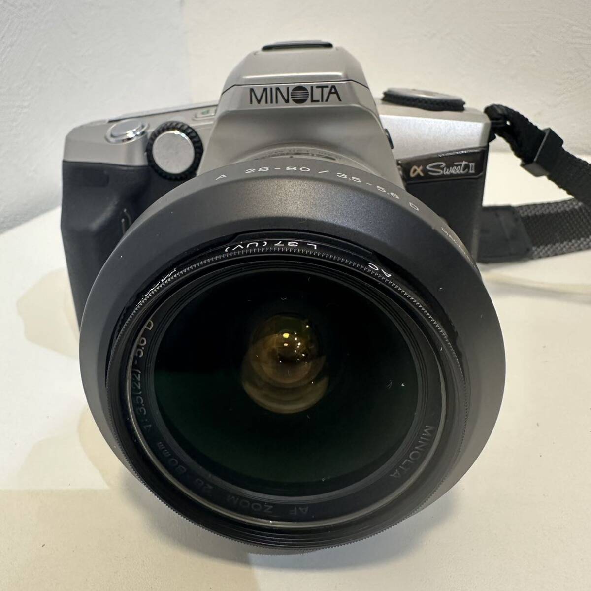 minolta AF 75-300mm f/4.5-5.6、minolta α Sweet II + AF 28-80mm、ケース等セット フィルムカメラ の画像2
