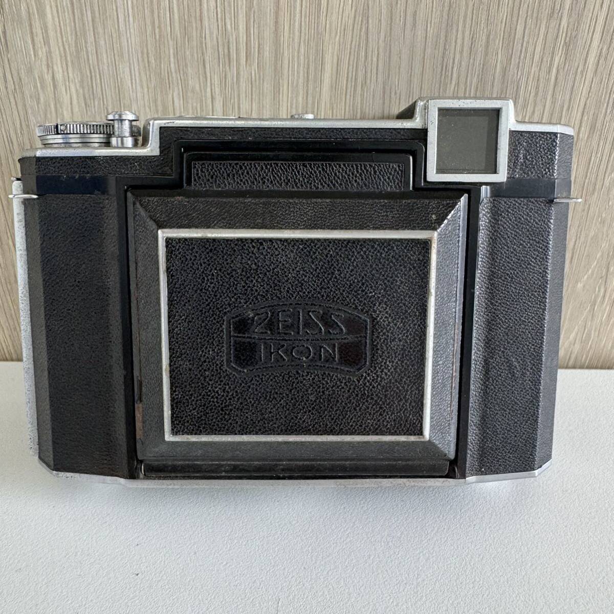 Zeiss ikon Superikonta蛇腹カメラ の画像1