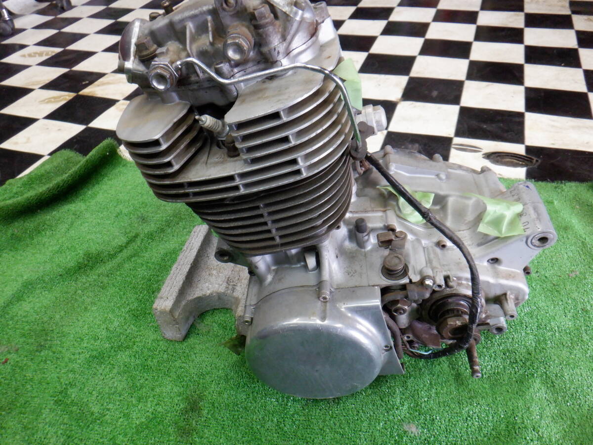 ヤマハ SR500 エンジン 長期保管 実働未確認 部品取りの画像3