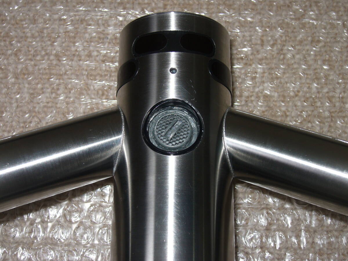 Yahoo!オークション - 【美品】ダイソン Dyson AB09 自動水栓 付 Yahoo!オークション - 【美品】ダイソン Dyson AB09 自動水栓 付