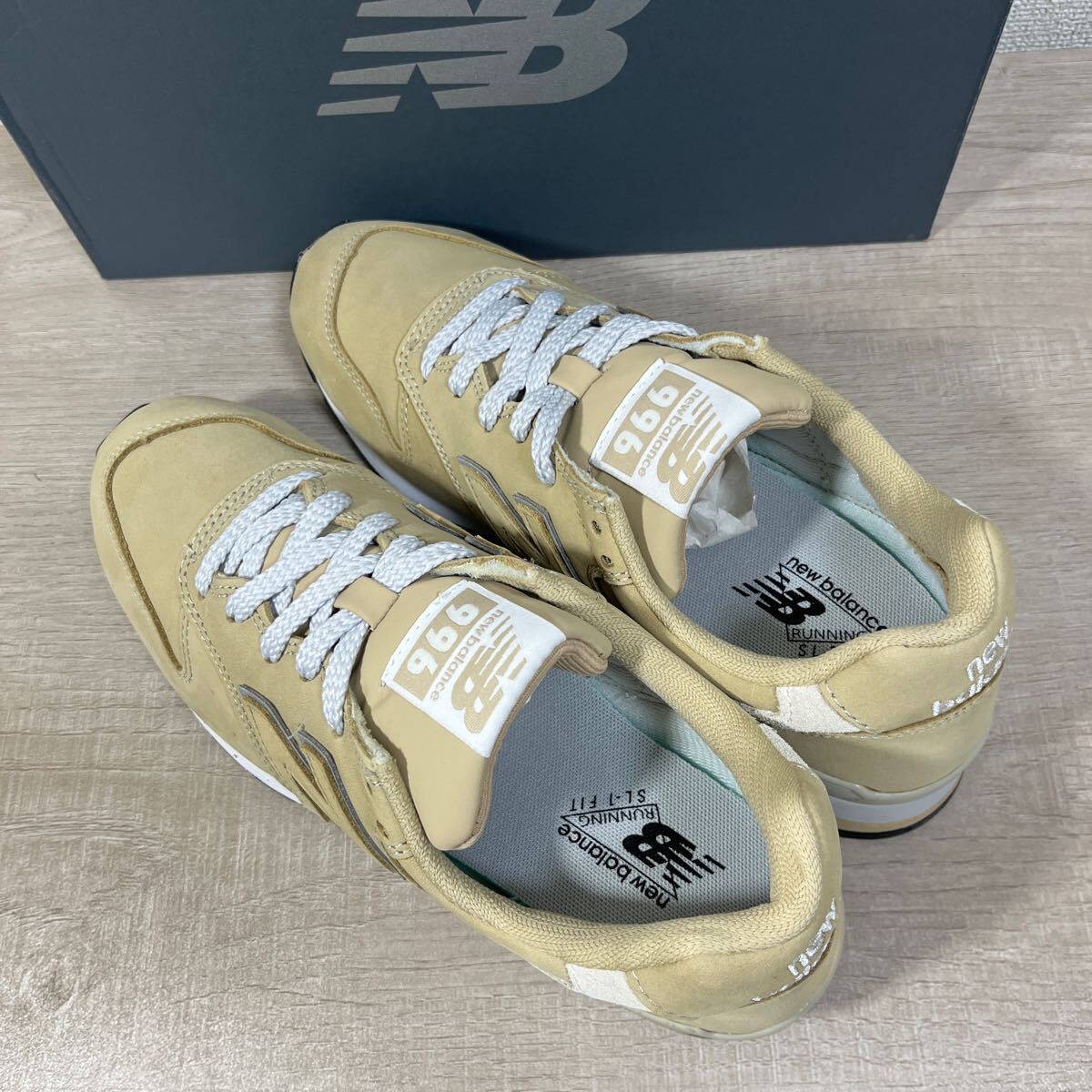 1円スタート売切り 新品未使用 New Balance ニューバランス 996 箱付き ベージュ オールレザー 完売 人気カラー 25.5cm 革 希少 CM996の画像6