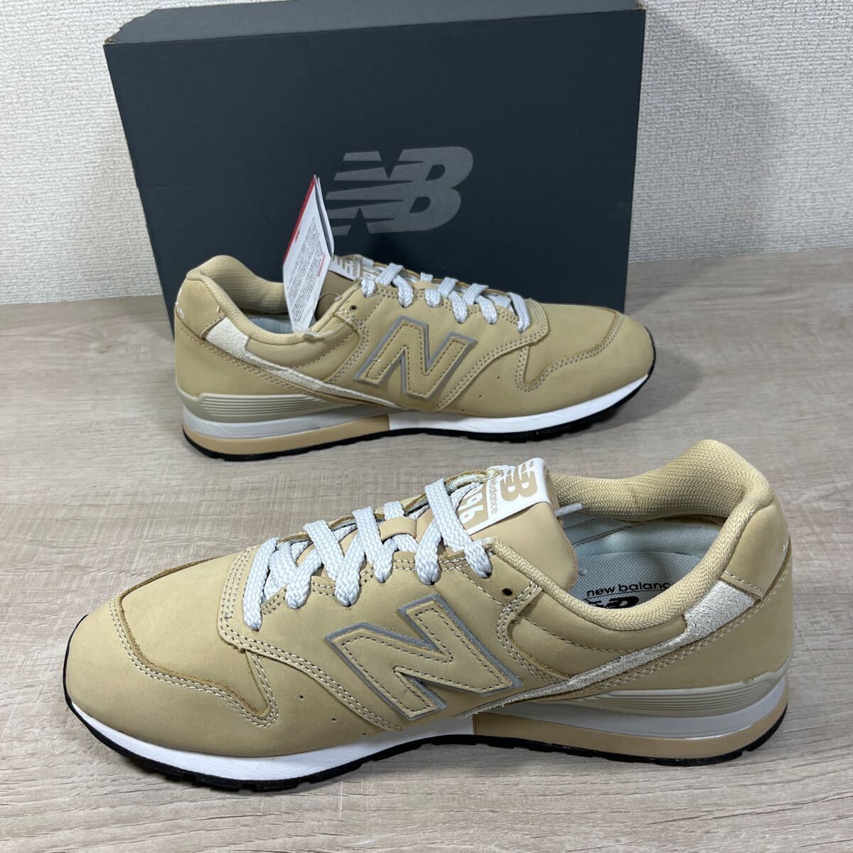 1円スタート売切り 新品未使用 New Balance ニューバランス 996 箱付き ベージュ オールレザー 完売 人気カラー 26cm 革 希少 CM996