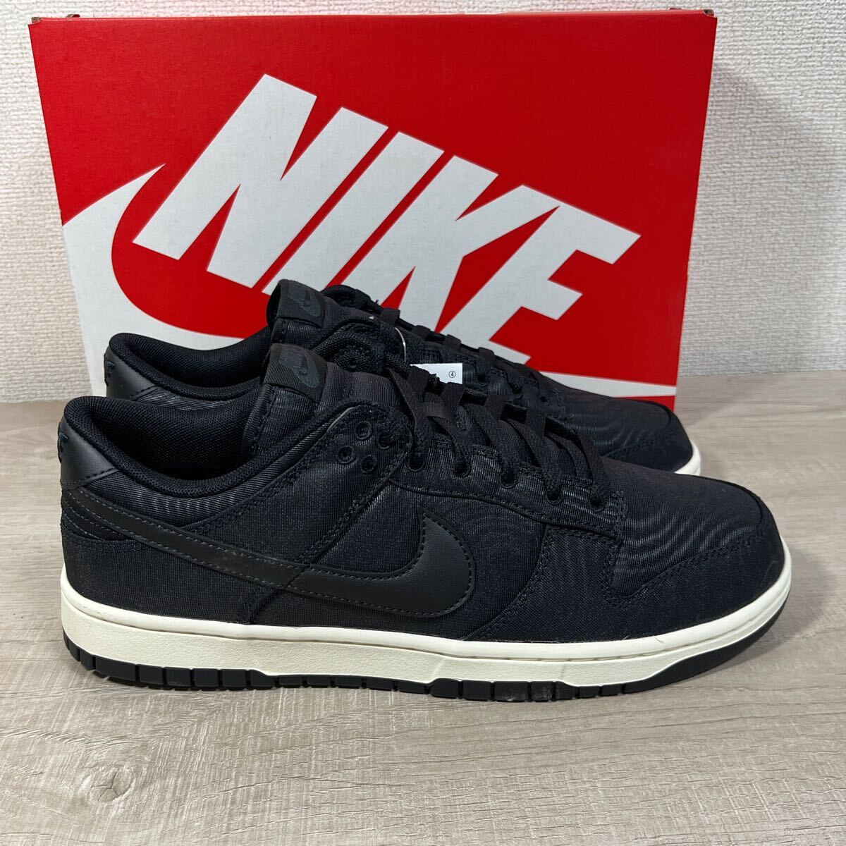 1円スタート売切り 新品未使用 NIKE ナイキ DUNK LOW RETRO PRM ダンク ロー レトロ プレミアム 黒 ブラック 箱有り 28cm US10 完売品の画像3