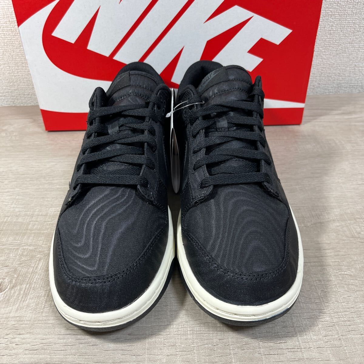 1円スタート売切り 新品未使用 NIKE ナイキ DUNK LOW RETRO PRM ダンク ロー レトロ プレミアム 黒 ブラック 箱有り 28cm US10 完売品の画像2