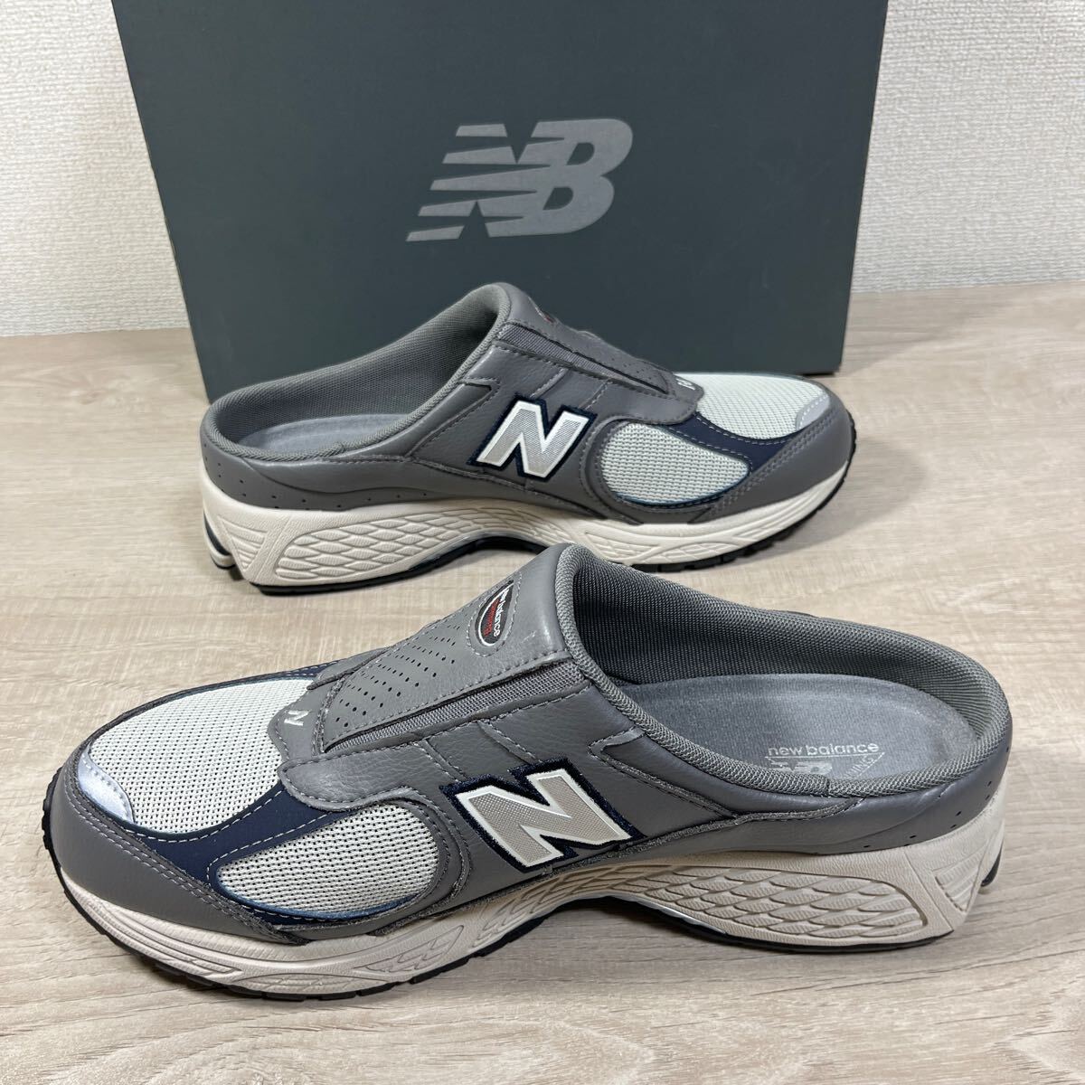 1円スタート売切り 新品未使用 New BALANCE ニューバランス2002RMJ 2002R 正規品 Mule スリッポン ミュール 人気 グレー 完売品 26.5cmの画像4