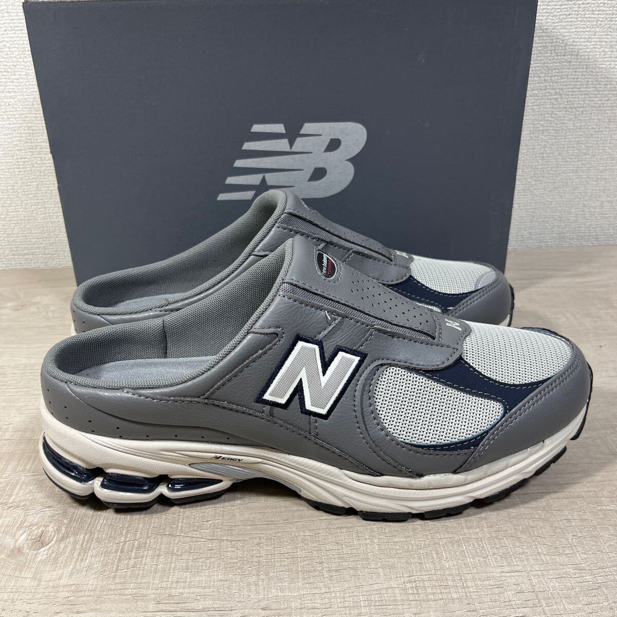 1円スタート売切り 新品未使用 New BALANCE ニューバランス2002RMJ 2002R 正規品 Mule スリッポン ミュール 人気 グレー 完売品 27.5cmの画像3