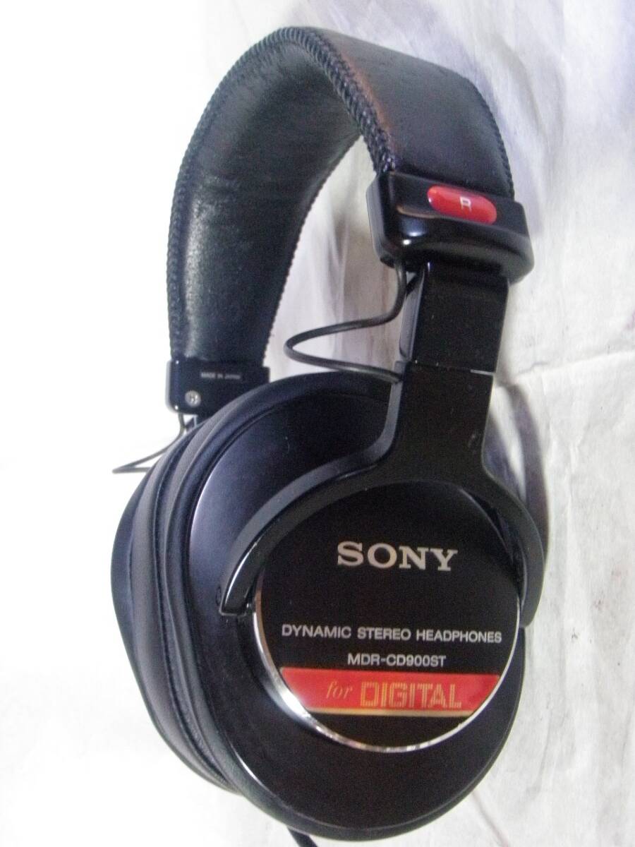 SONY MDR-CD900ST 新品極厚イヤーパッド交換済　音出確認済 モニターヘッドホン 64_画像2