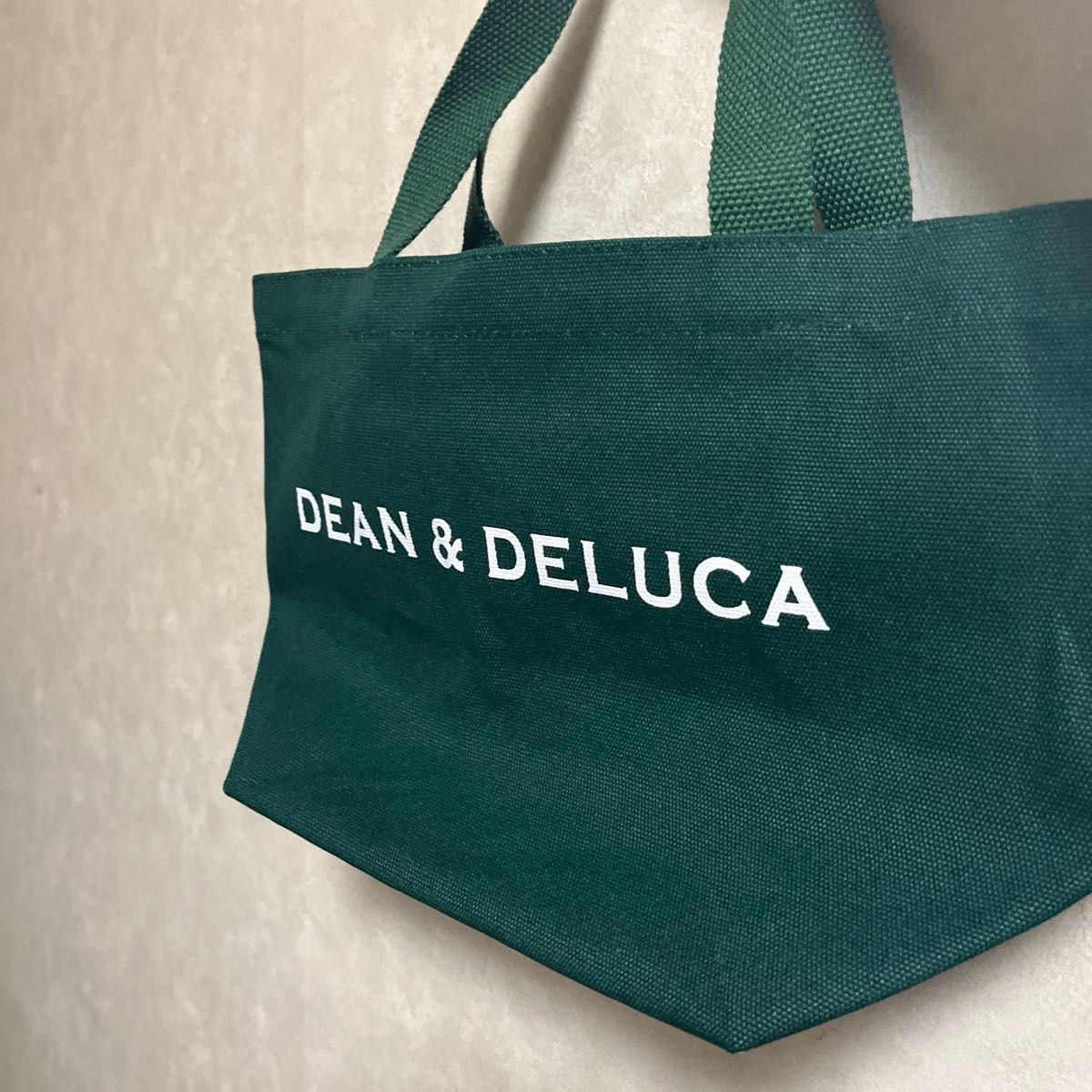 新品、未使用DEAN&DELUCA  トートバッグ Sサイズグリーン