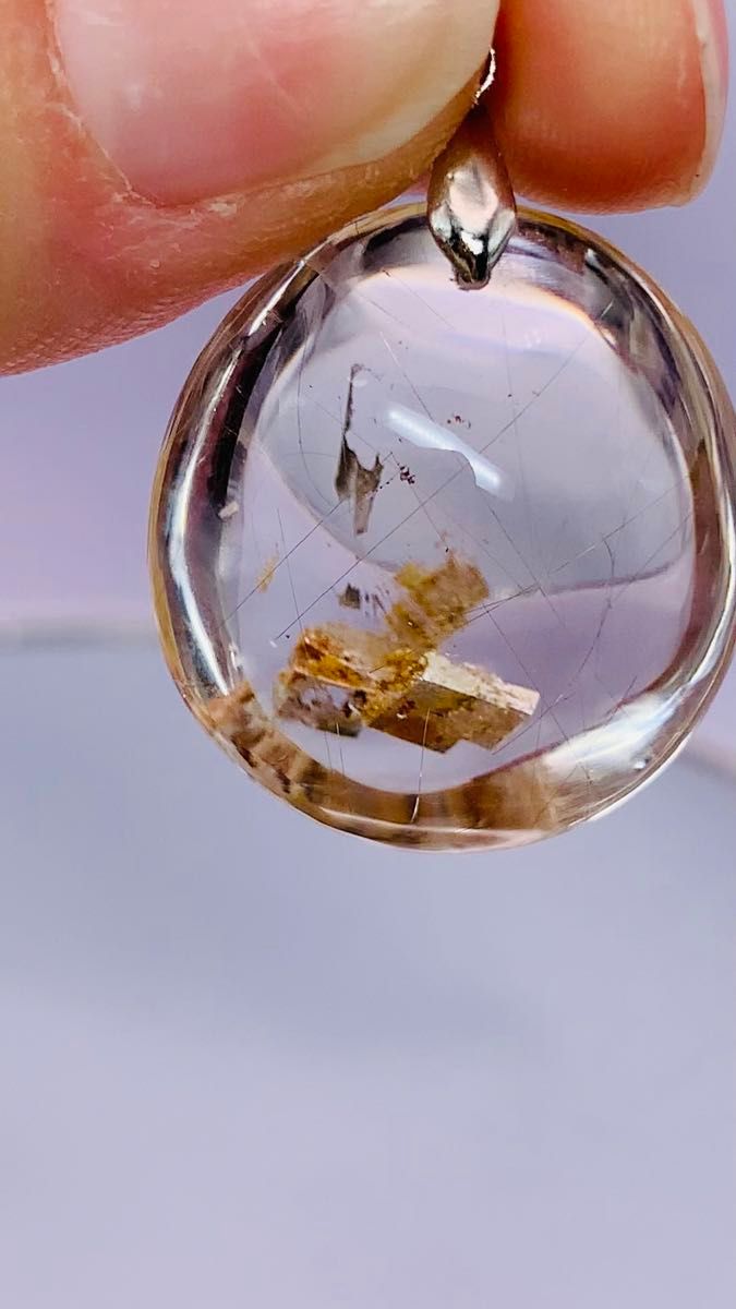天然石 水晶包物 透明 高いクオリティー　パワーストーン水晶ペンダント