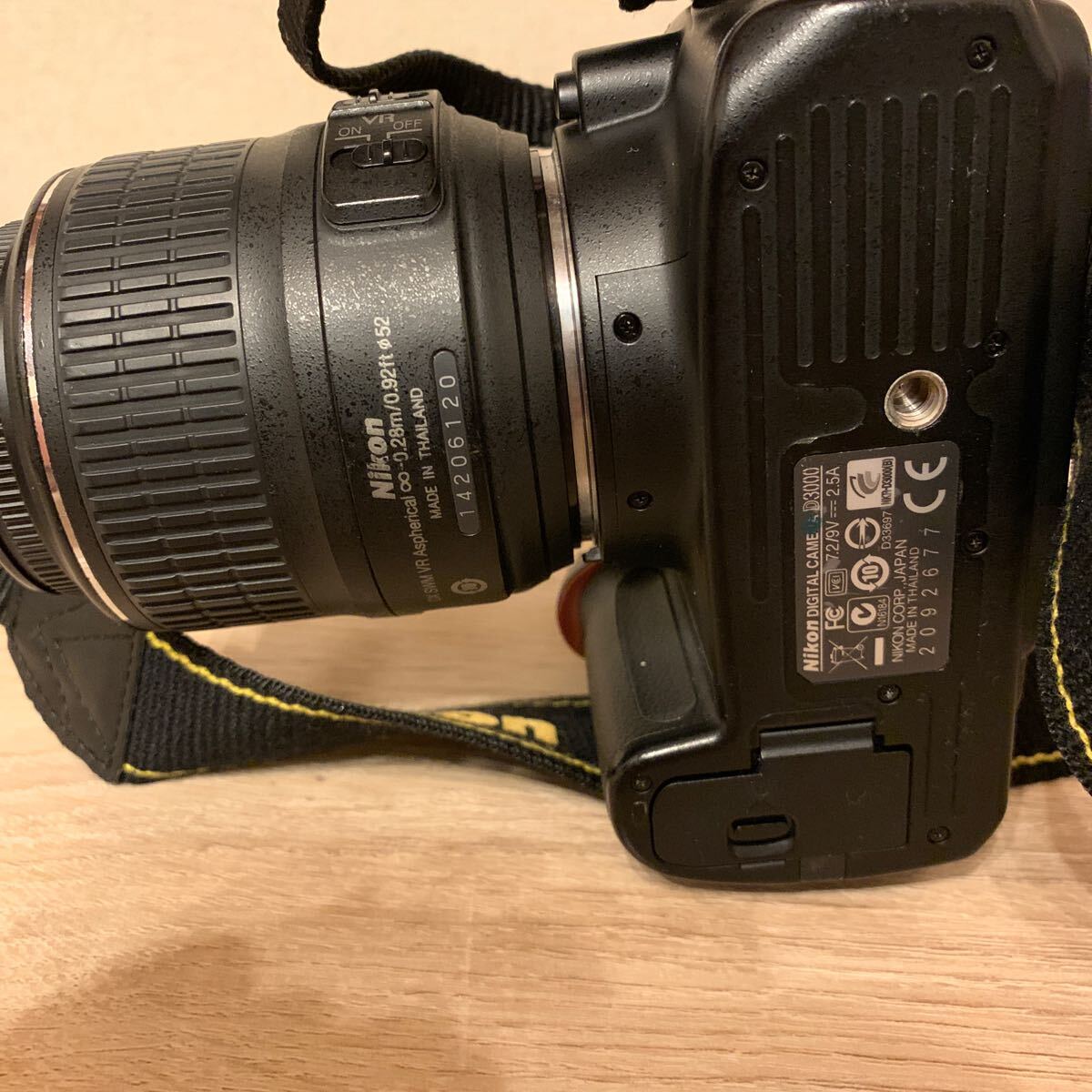 Nikon デジタル一眼レフカメラ NIKKOR AF-S 一眼レフ　ニコン　レンズ　D3000 カメラ　18-55mm VR DX 