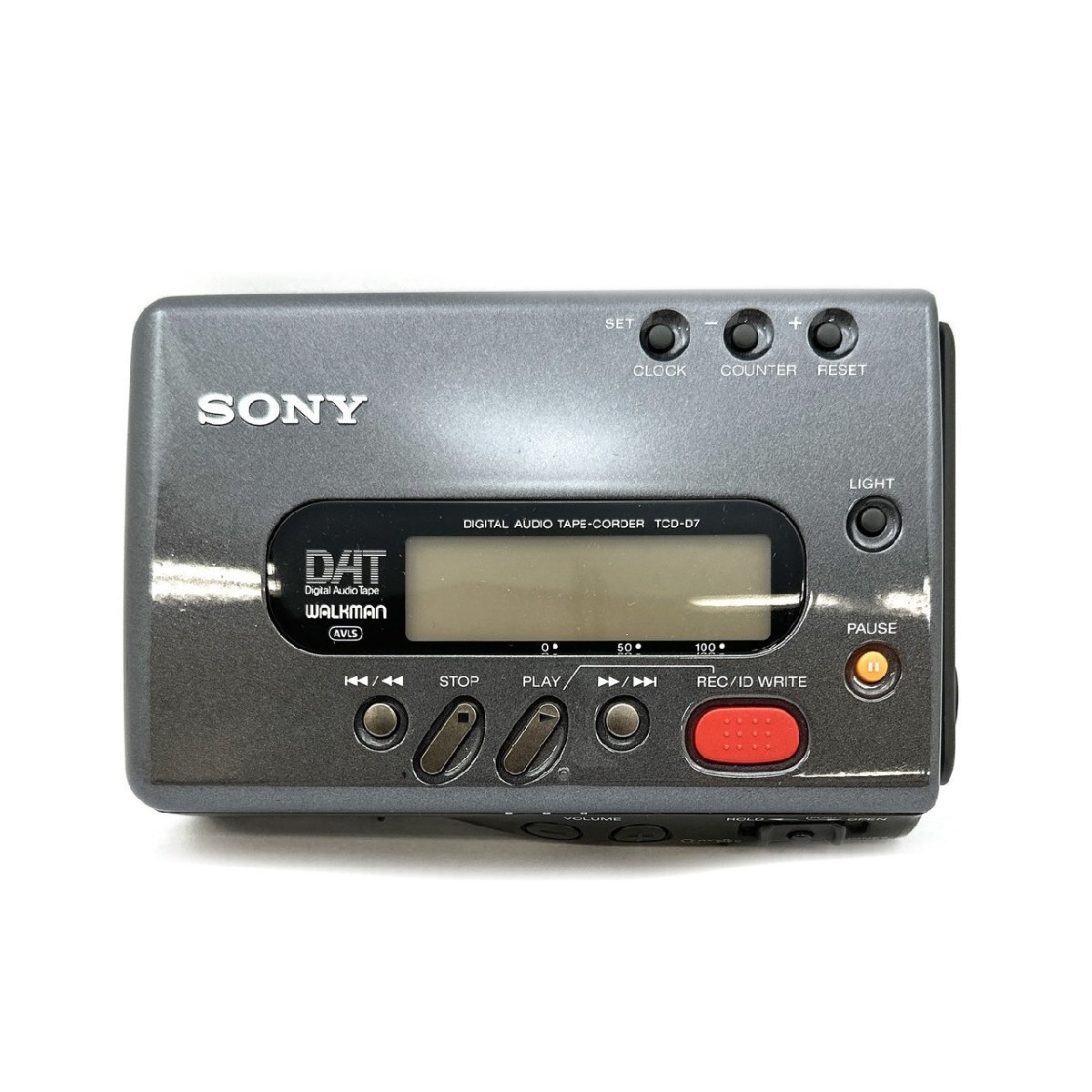 1円スタート SONY ソニー DAT WALKMAN ウォークマン TCD-D7 デジタル オーディオテープレコーダー 動作未確認 ケース付きの画像1