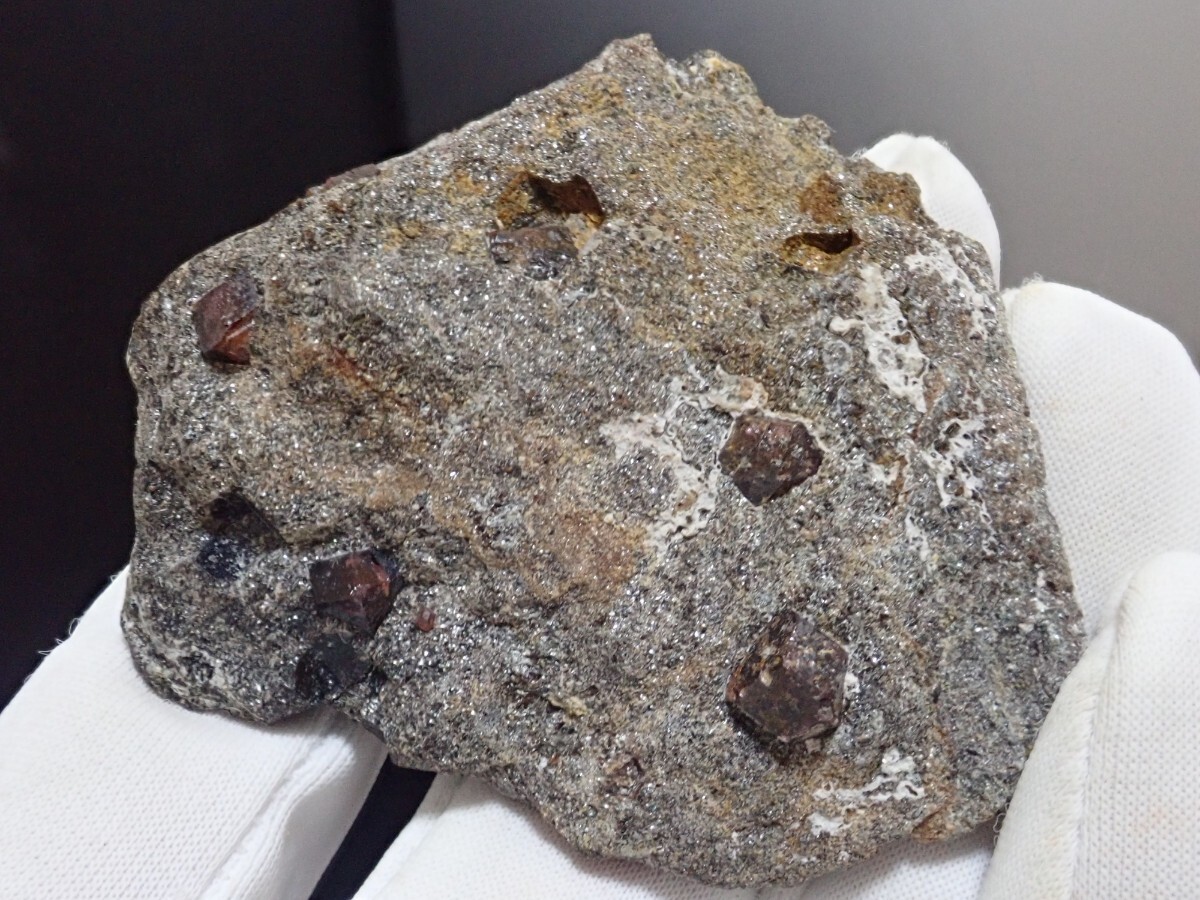 【ブラックチェリー】アルマンディンガーネット 柘榴石 原石 標本の画像6